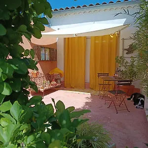  Couette-café L'eau Berges